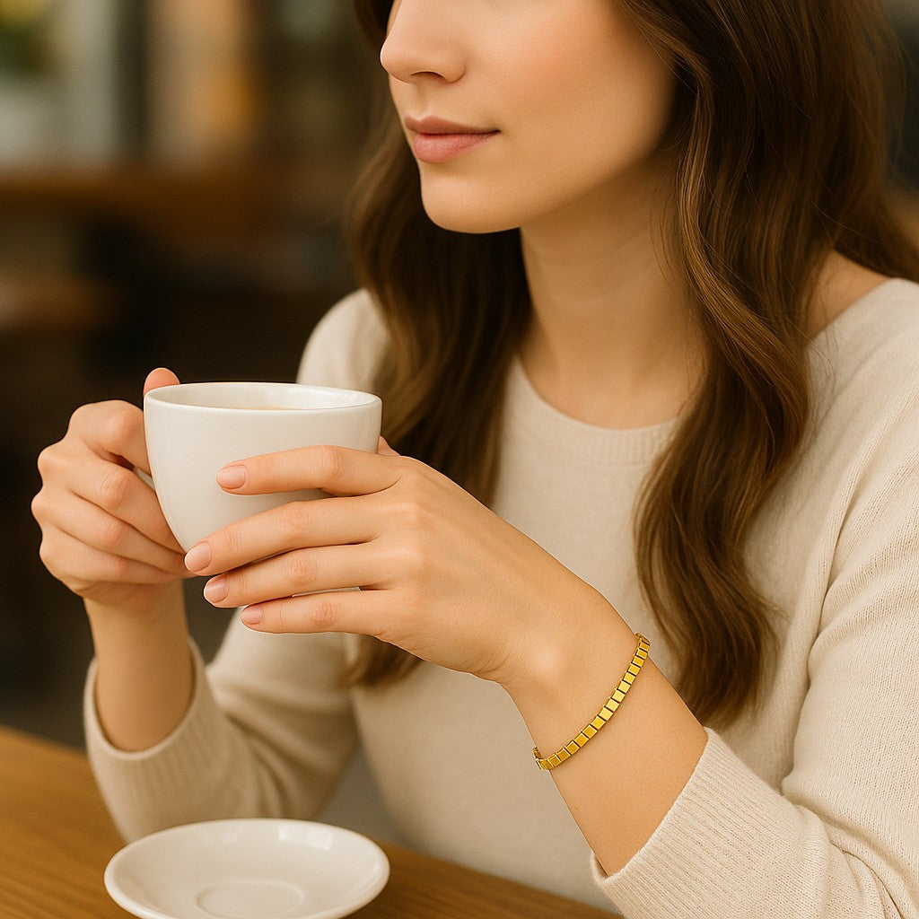 Lúmini Square-Link Bracelet