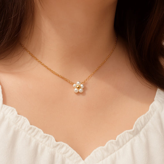 Mini Blossom Glow Necklace